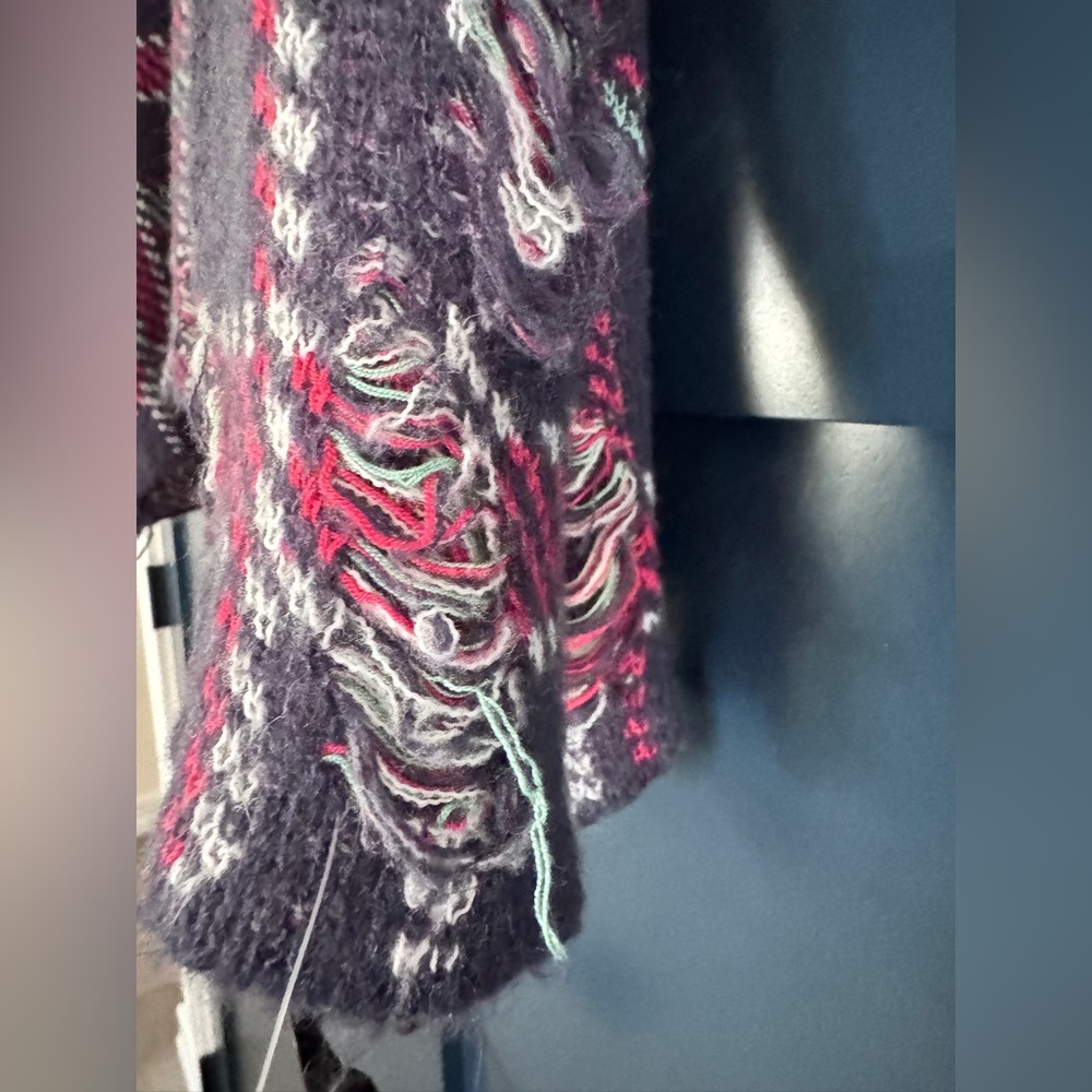 Wildfox White Label Lennon Distressed Plaid Sweater Small Wool Oversized Boho - Picture 14 of 14